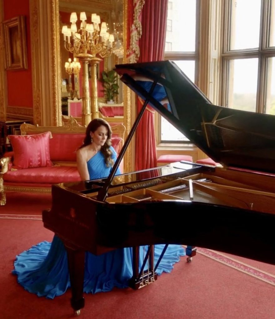 Kate Middleton también suscita críticas: ¿tocaba ella el piano en Eurovisión o no?
