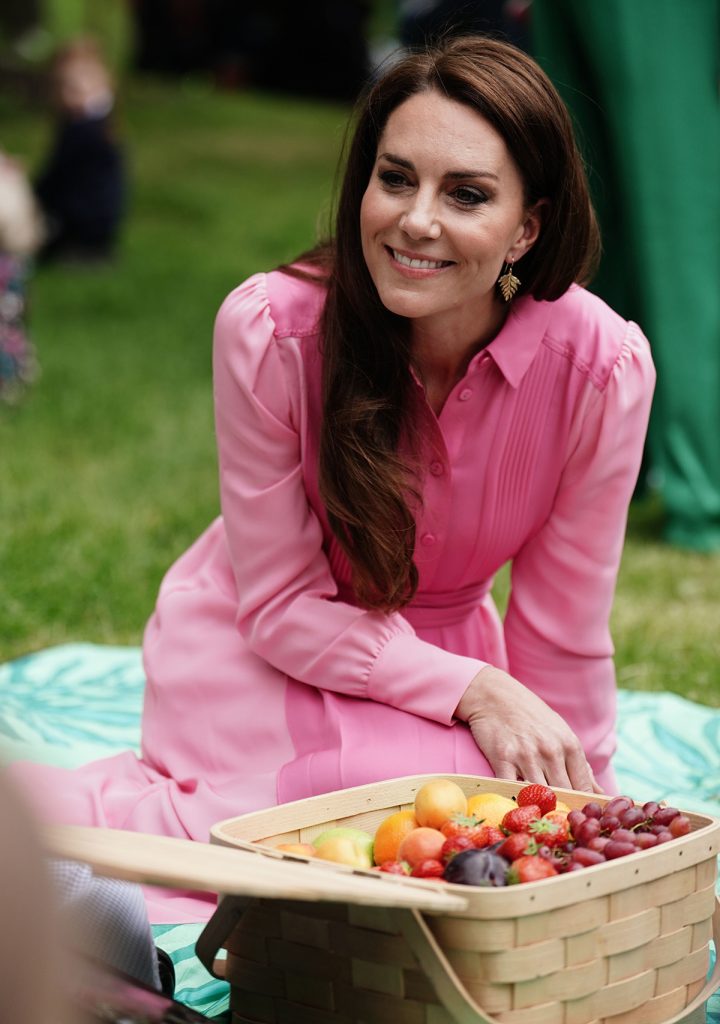 Kate Middleton, picnic de rosa y con alpargatas españolas al estilo de Letizia