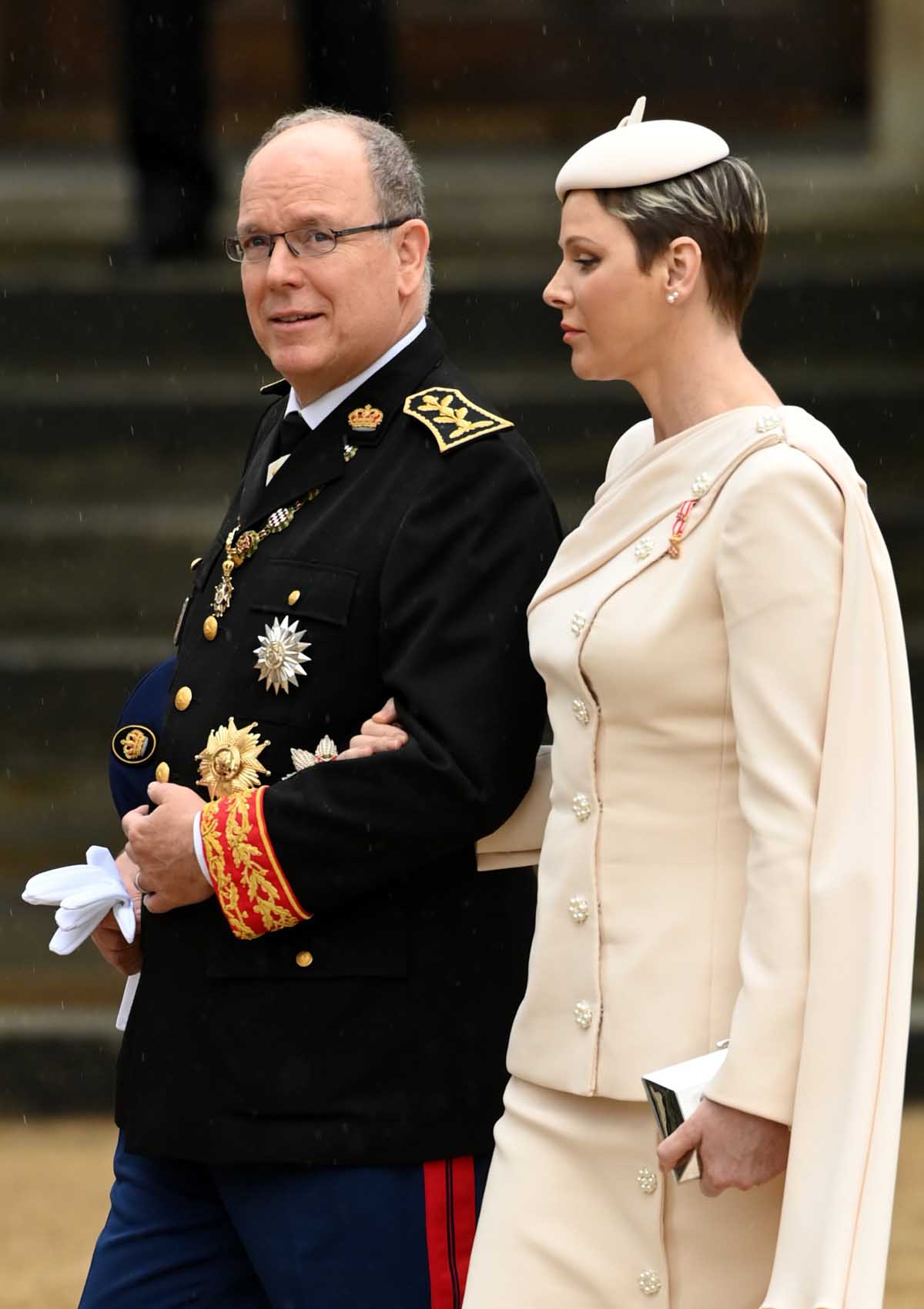 CORONACION REY CARLOS III:LLEGADAS FAMILIAS REALES A WESTMINSTER