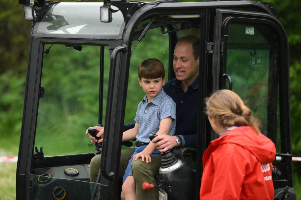 Los Príncipes de Gales y sus hijos, los exploradores más aventureros en el Día del voluntariado