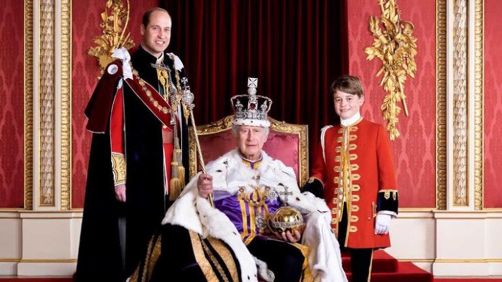 Rey Carlos III: su histórico posado con los herederos al trono