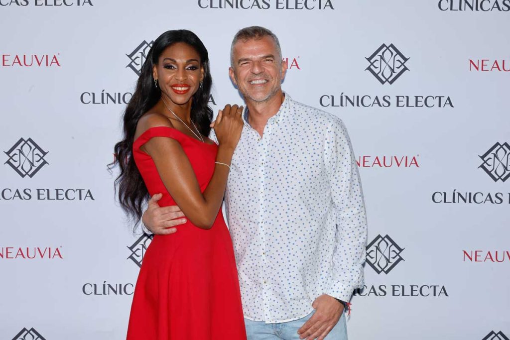 Cónclave de famosos en el aniversario de un conocido centro médico de Madrid