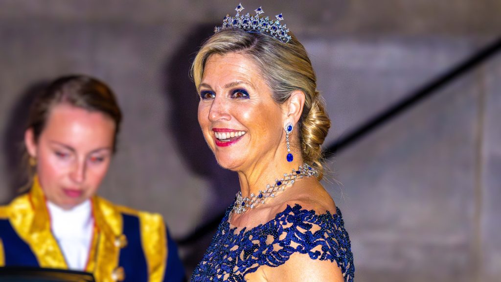 El desafío de Máxima de Holanda con una tiara de zafiros que no lucía desde 2010