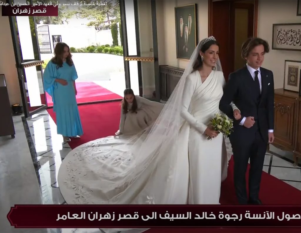 El espectacular vestido de novia de Rajwa Al Saif, la nuera de Rania de Jordania