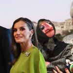 felipe, letizia, mari carmen y sus muñecos