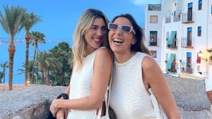Paz Padilla y Anna Ferrer, unidas por un mismo estilismo durante sus vacaciones