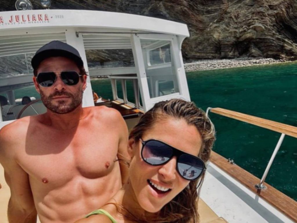 Elsa Pataky y Chris Hemsworth disfrutan de sus vacaciones en España
