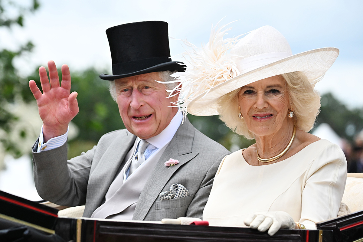 Los reyes Carlos y Camilla se mudan a Buckingham