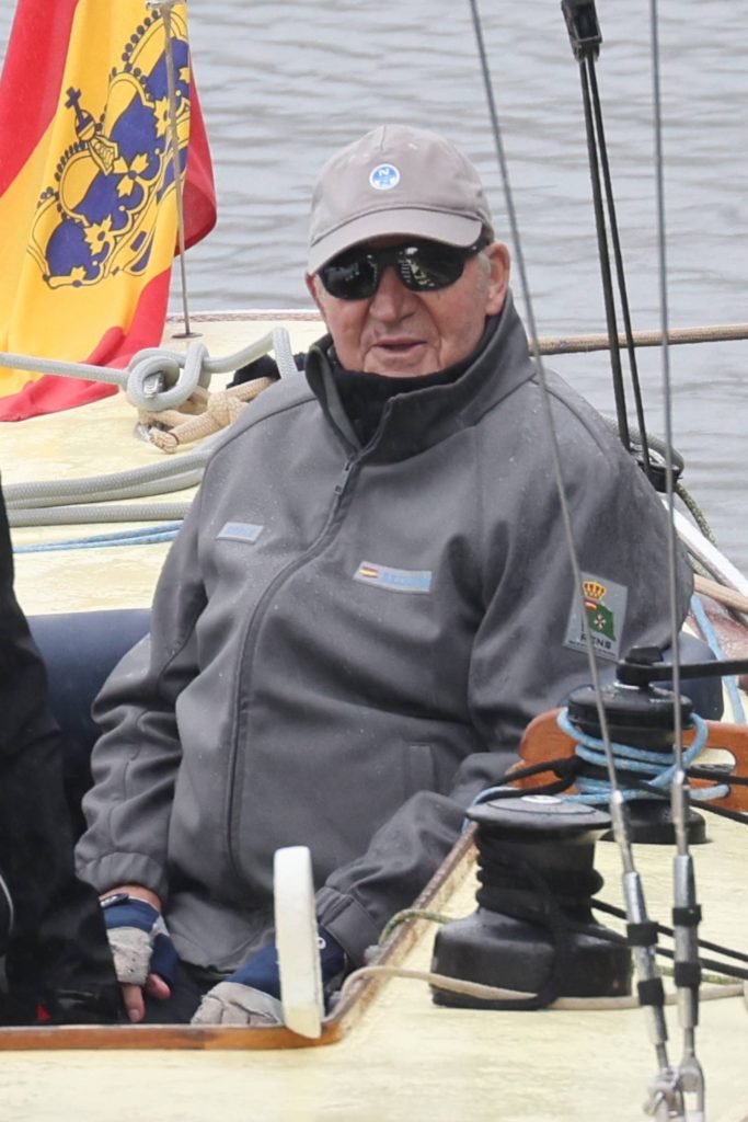Juan Carlos I en un barco.