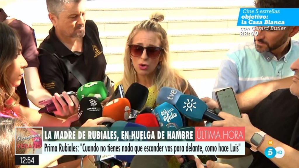 La madre de Rubiales, tras 24 horas en huelga de hambre: "No me importa morir"