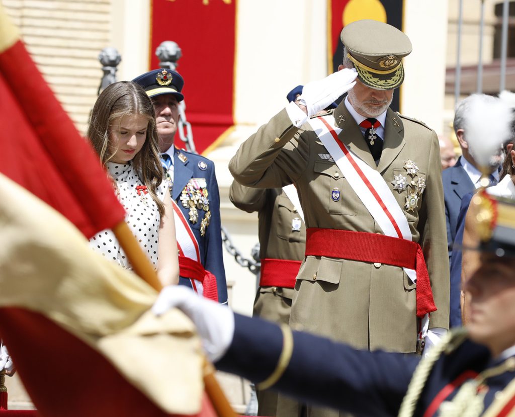 la princesa leonor ingresa en la academia militar de zaragoza