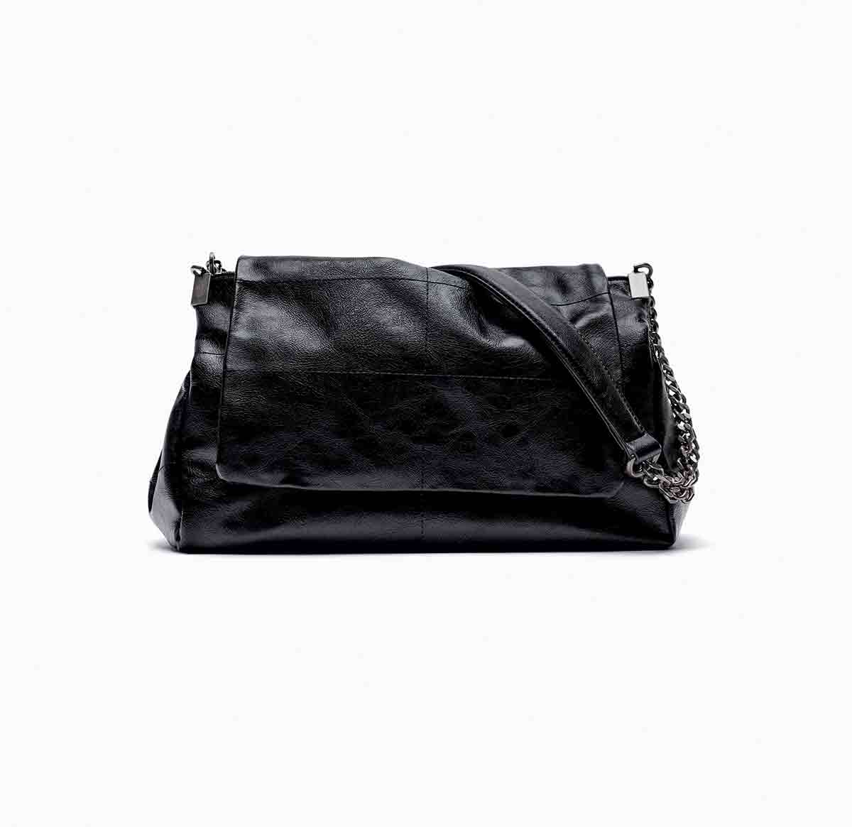 Bolso negro de Zara