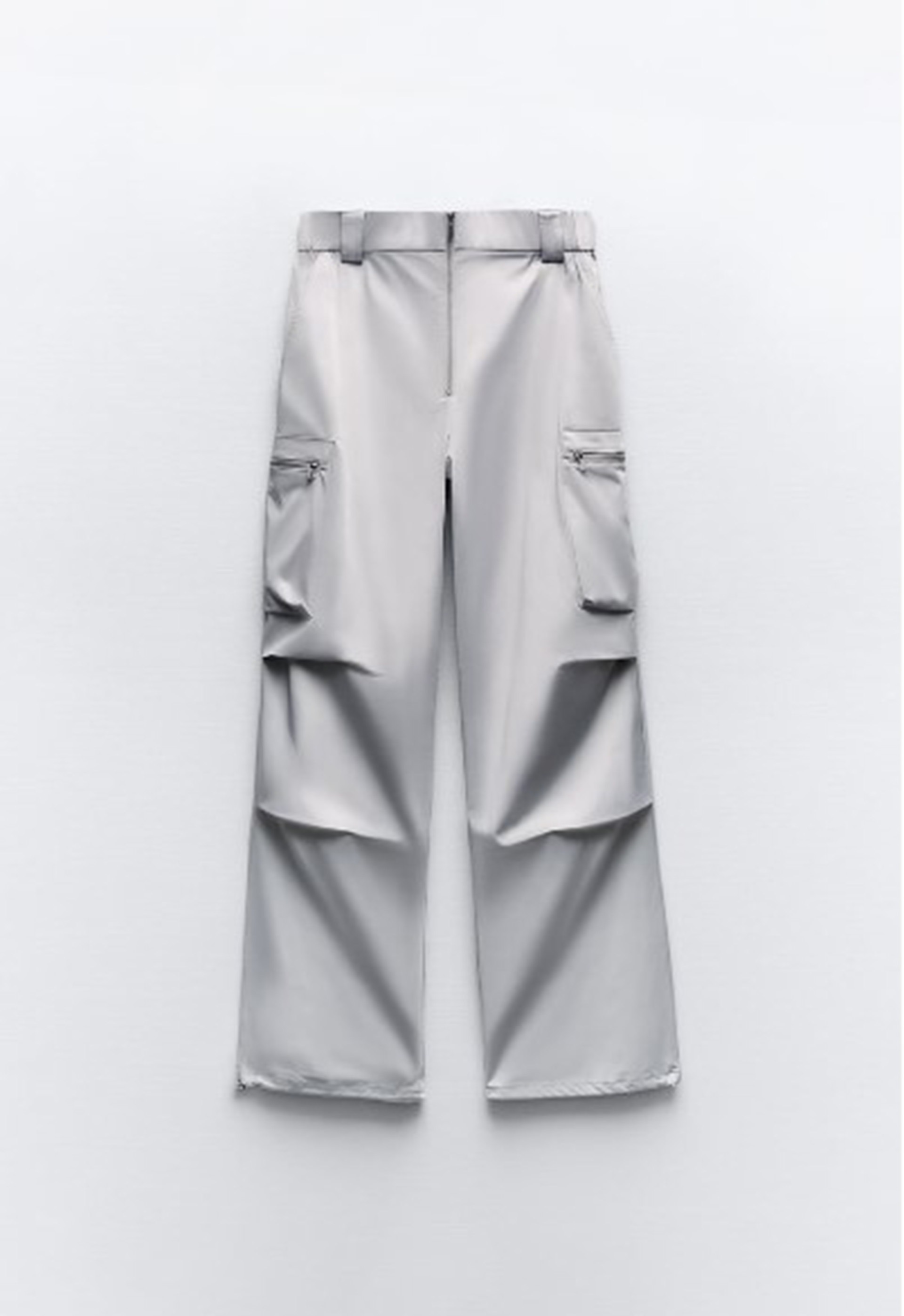 Pantalón ancho satinado de Zara