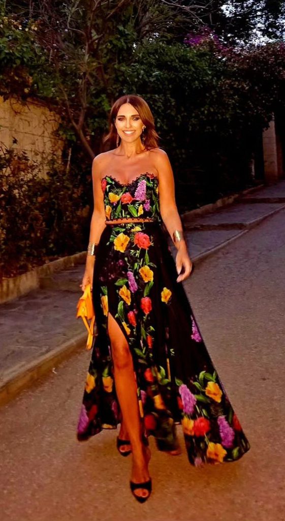 Paula Echevarría vestido Charo Ruiz Ibiza flores negro