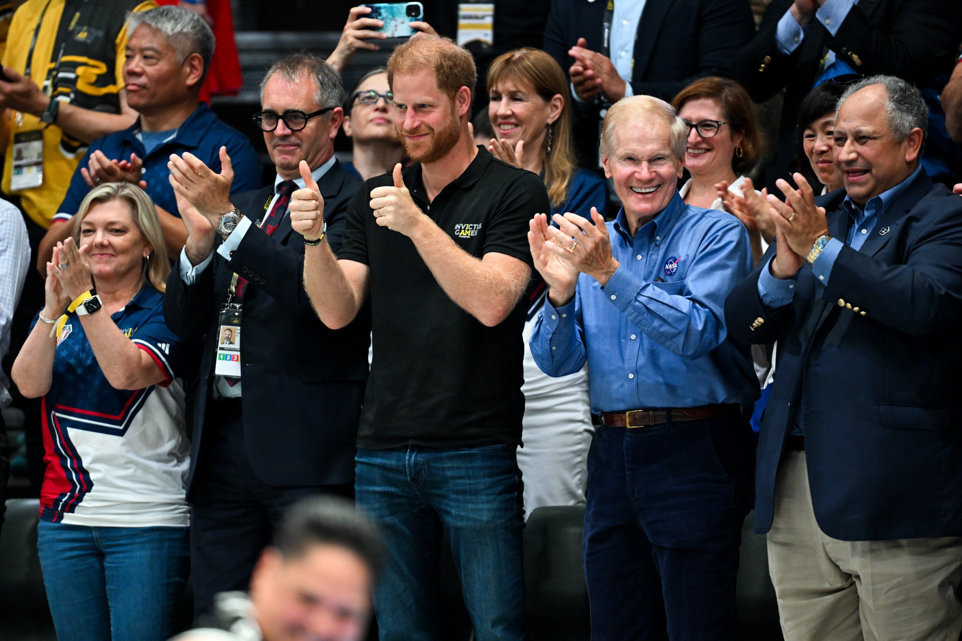 El Príncipe Harry asiste al Invictus Games que se celebra en Düsseldorf.