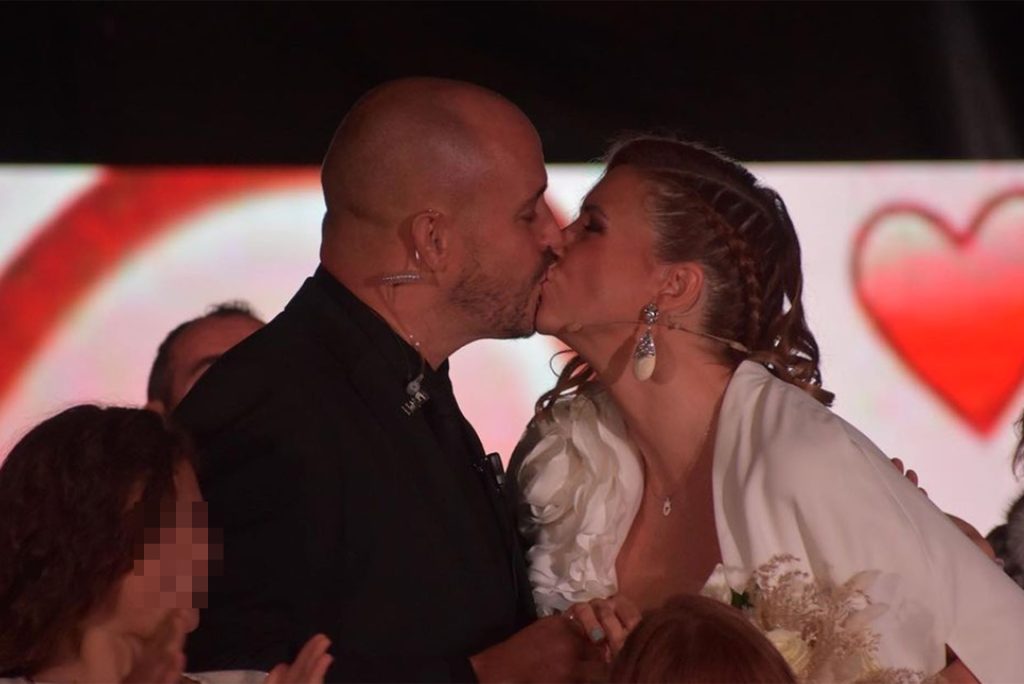 María Jesús Ruiz se casa por sorpresa con Curro: abrimos su álbum de boda