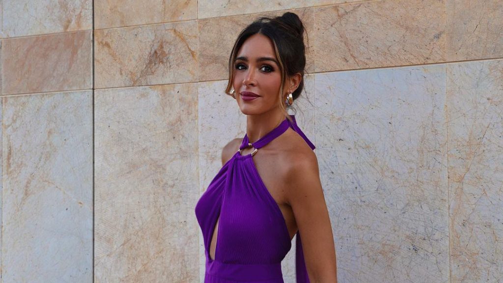 Rocío Osorno agota el vestido plisado low cost que triunfará en septiembre