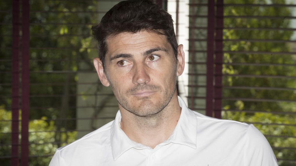 Iker Casillas, muy cabreado, estalla contra 'Socialité'