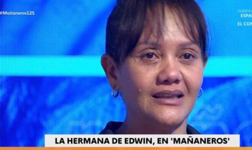 La hermana de Edwin Arrieta llora en televisión