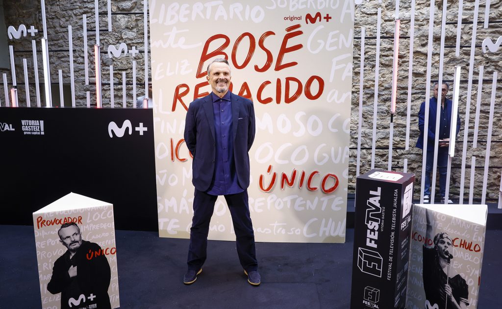Miguel Bosé reaparece en España: "Viviré donde decidan mis hijos"
