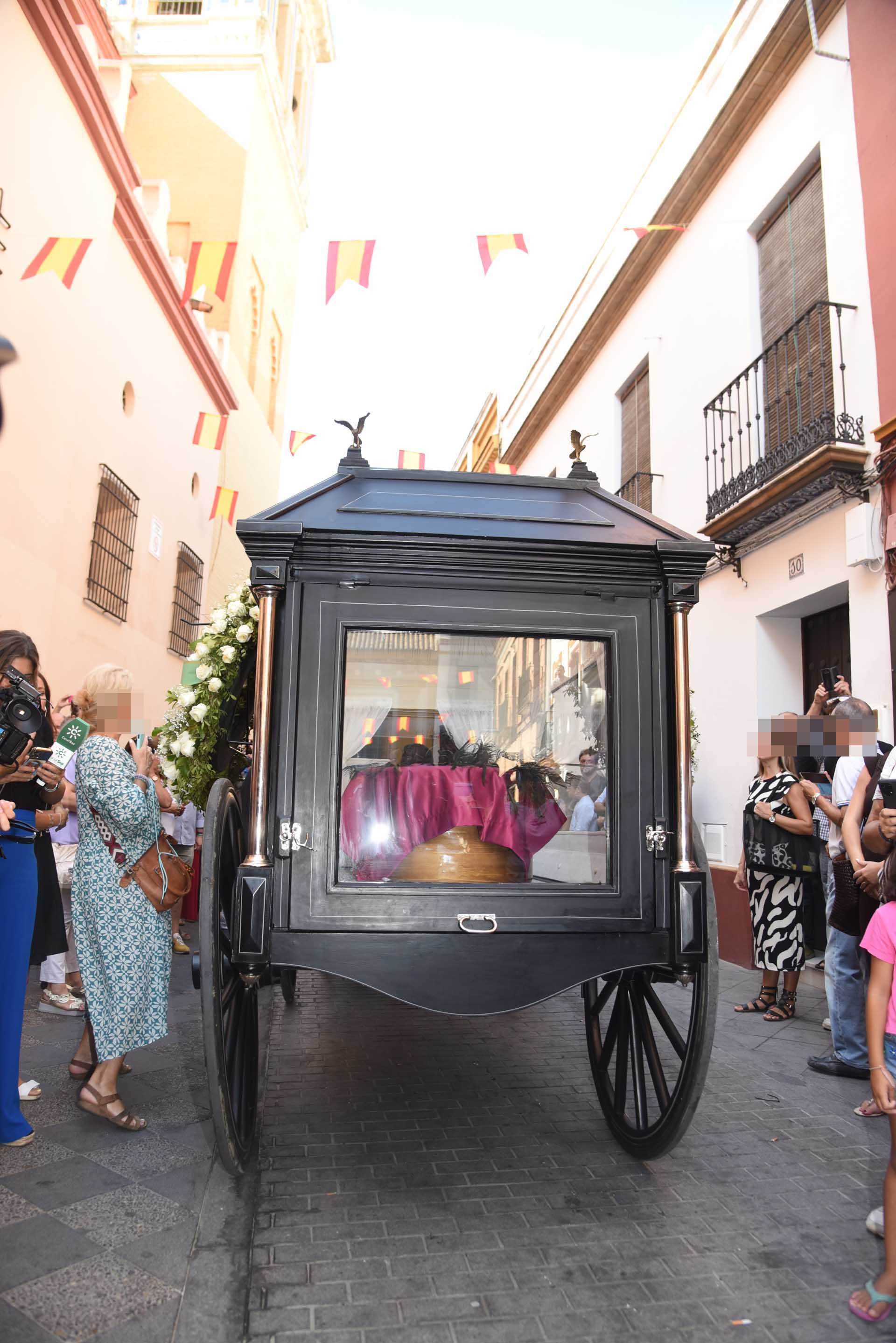 María Jiménez estaba rodeada de flores