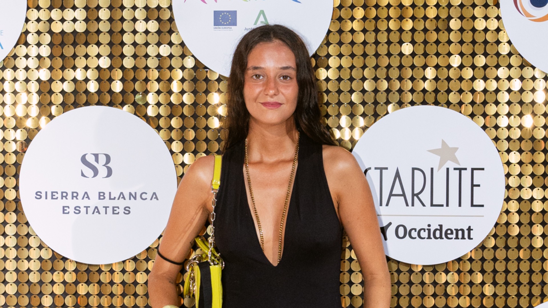 Victoria Federica satélite