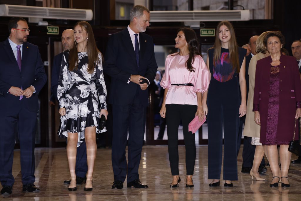 La Familia Real en el concierto previo a los Premios Princesa de Asturias.