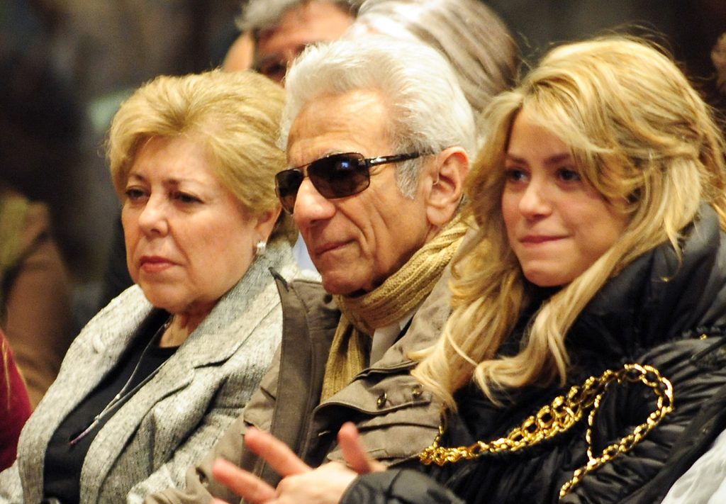 Shakira, WIlliam Mebarak y Nidia Ripoll en Barcelona.