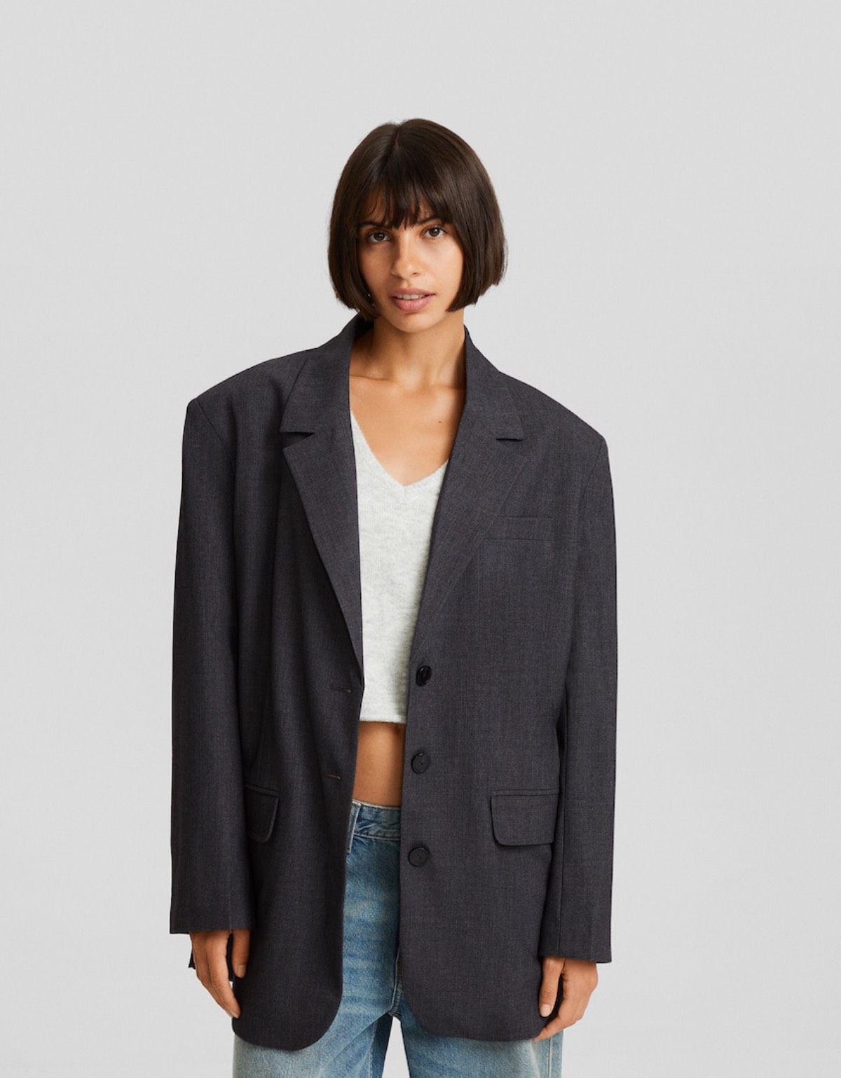 modelo de Blazer oversize de Bershka con Blazer oversize