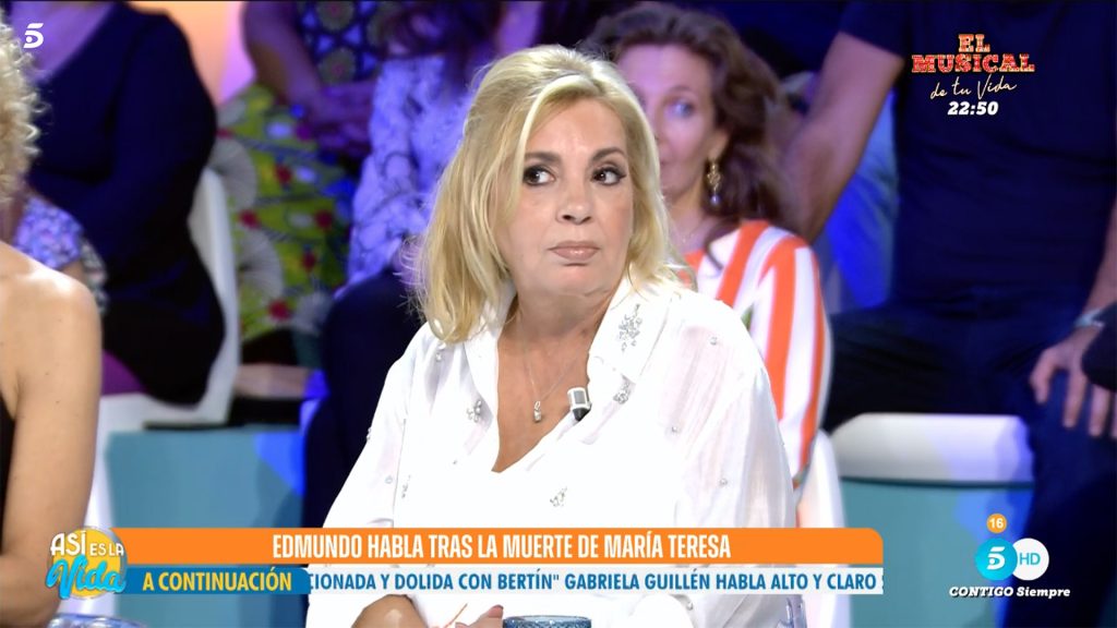 Carmen Borrego en el plató de 'Así es la vida'.