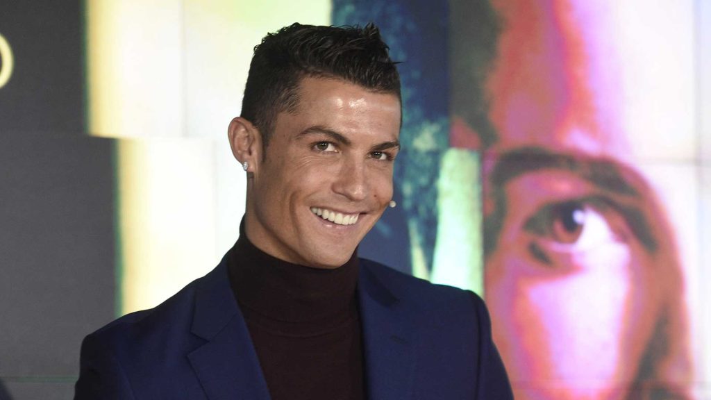 Cristiano Ronaldo muy sonriente. 