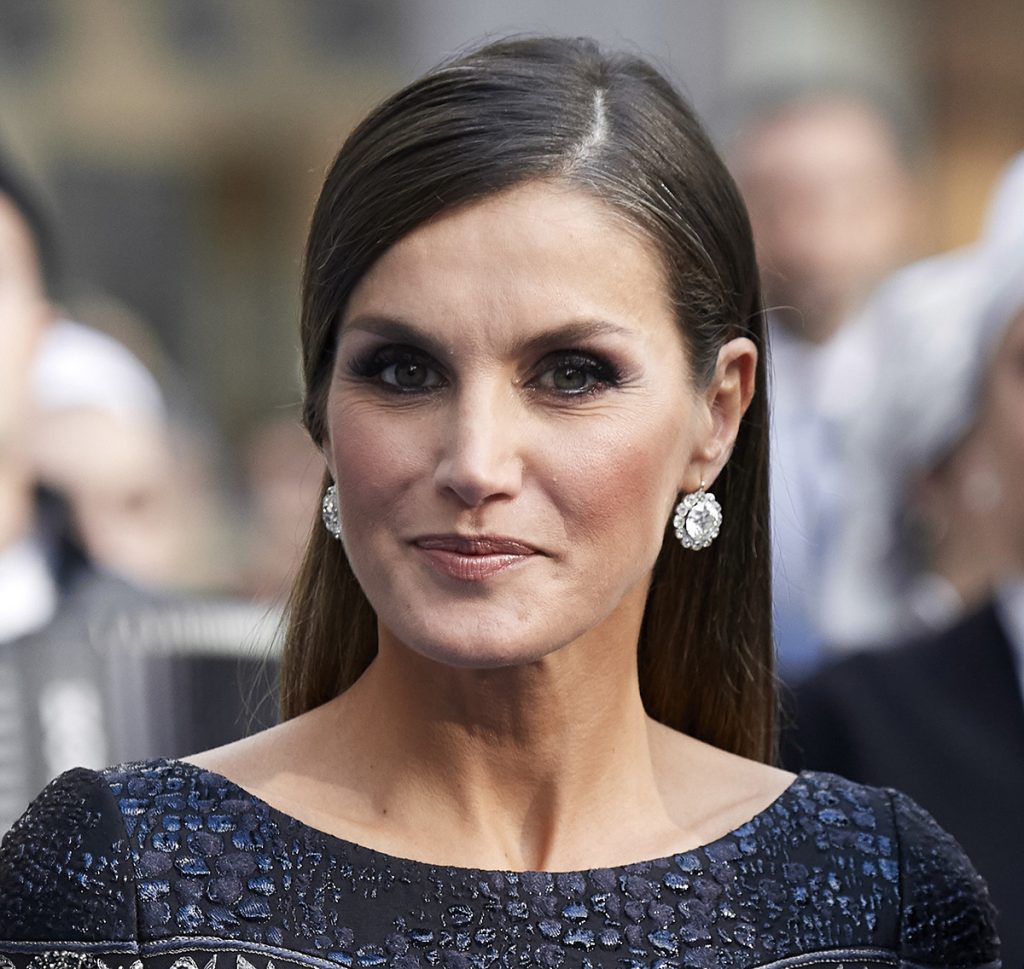 La Reina Letizia, con los pendientes de chatones en los Premios Princesa de Asturias de 2018 