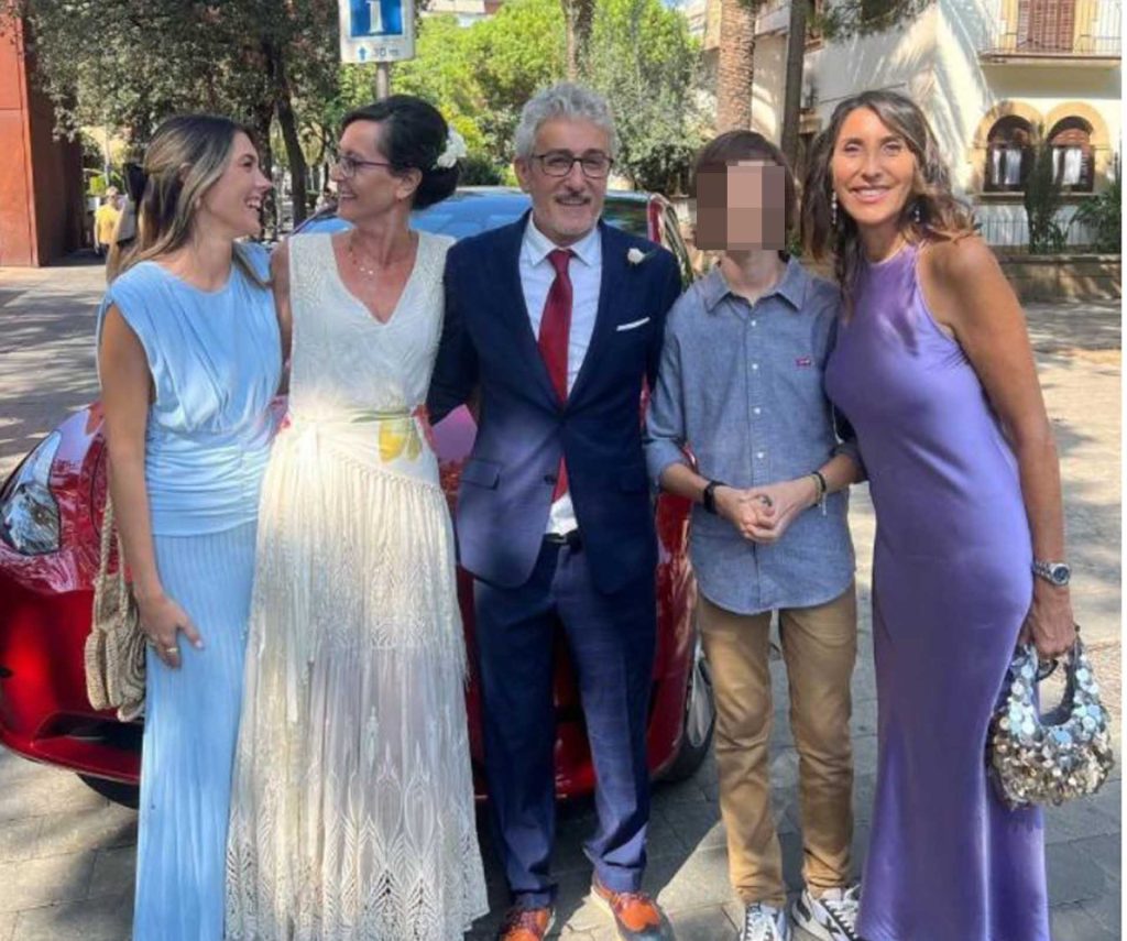 Paz Padilla y su hija en la boda del actor David Fernández