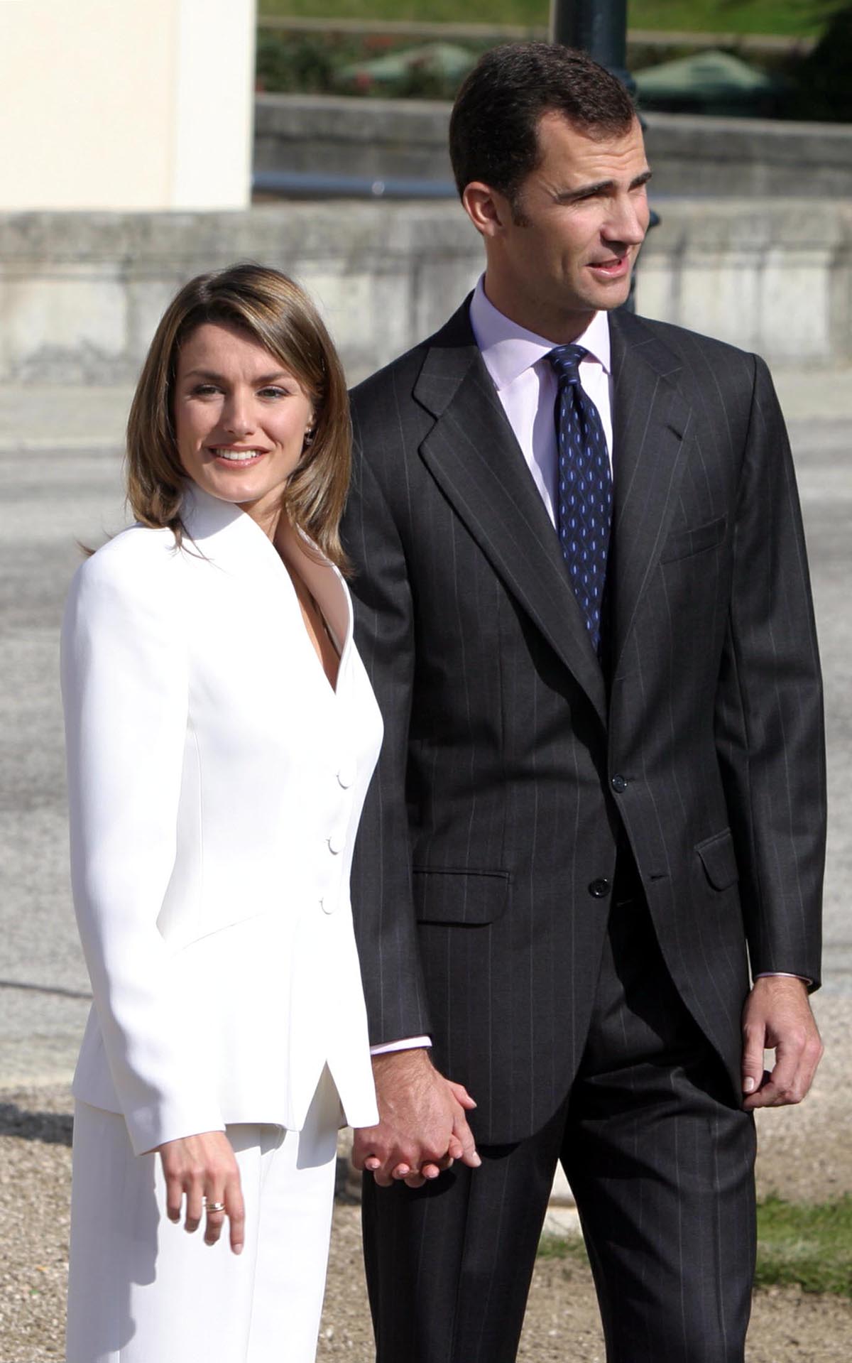 El entonces Príncipe Felipe con Letizia Ortiz en su pedida de matrimonio.