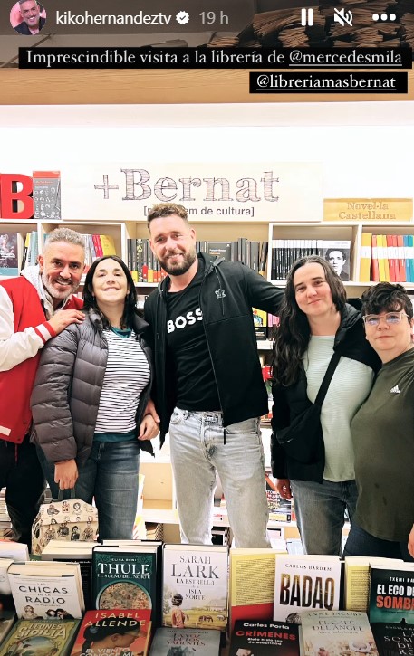 Kiko Hernández y Fran Antón visitan la librería de Mercedes Milán en Barcelona