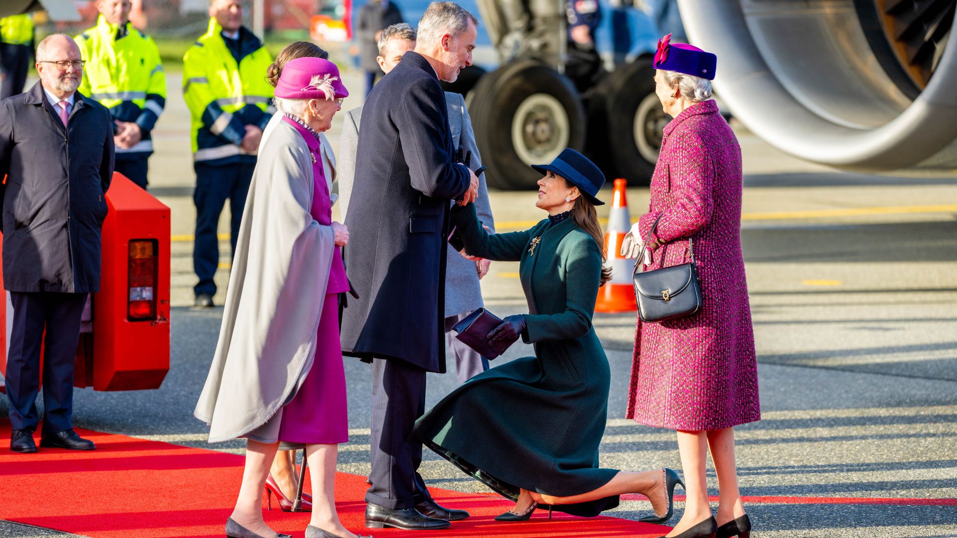 La reverencia de Mary de Dinamarca al rey Felipe VI que ha dado que hablar