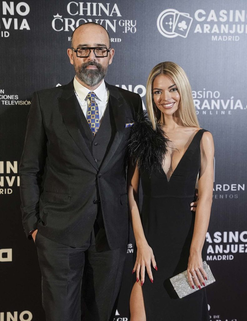 Natalia Almarcha y Risto Mejide en una entrega de premios. Ambos muy elegantes