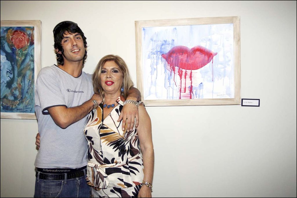 Imagen de archivo de María Jiménez junto a su hijo Alejandro tomada en el año 2006