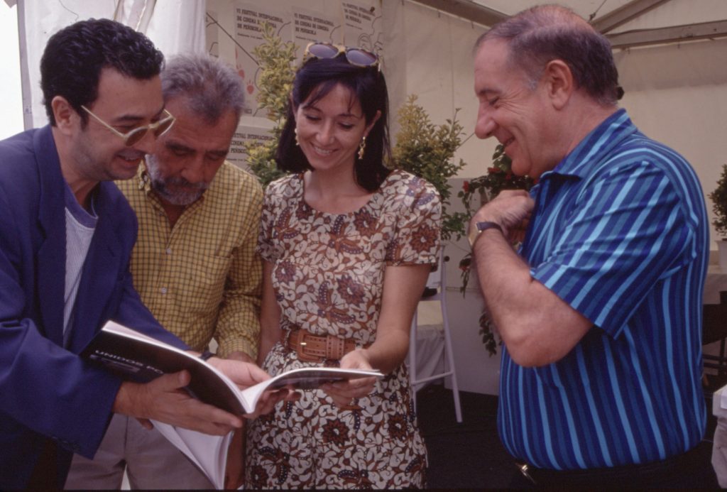 Ana Rosa Quintana de joven con Alfredo Landa y Fernando Quillén