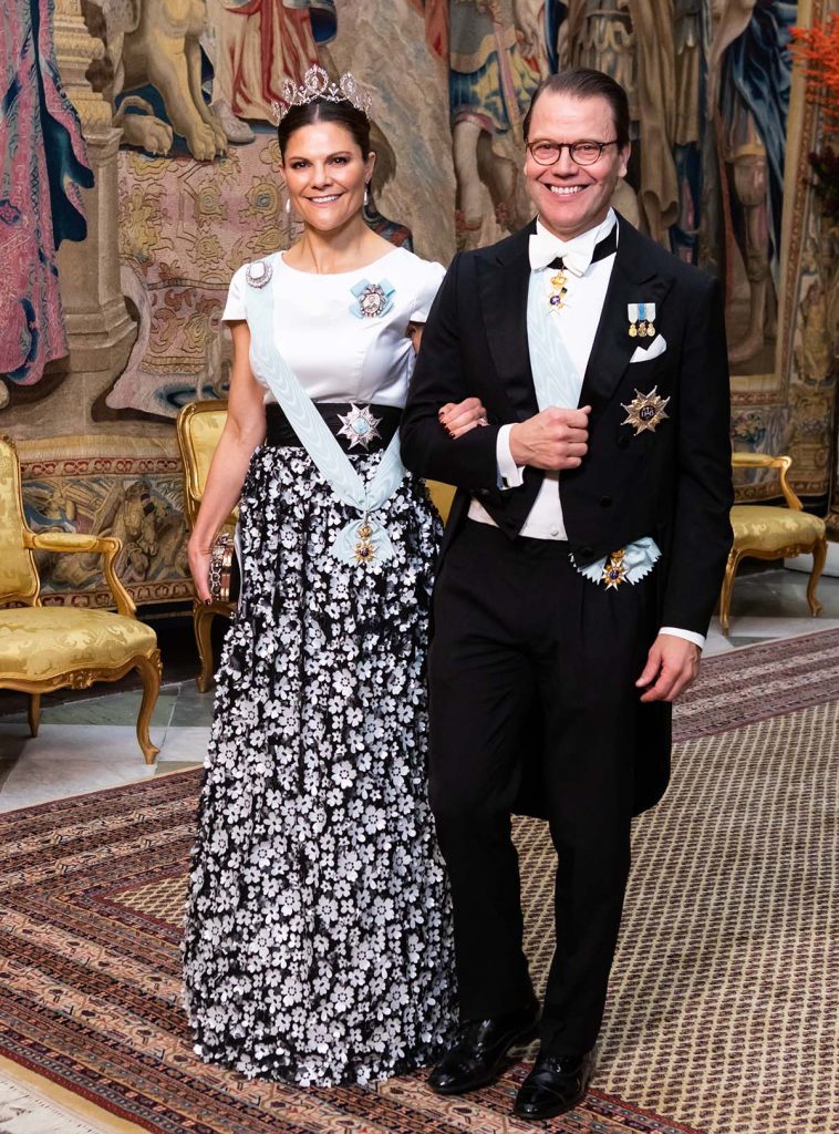 Los príncipes herederos Victoria y Daniel de Suecia, en el banquete ofrecido en honor de los galardonados de los Nobel 2023 