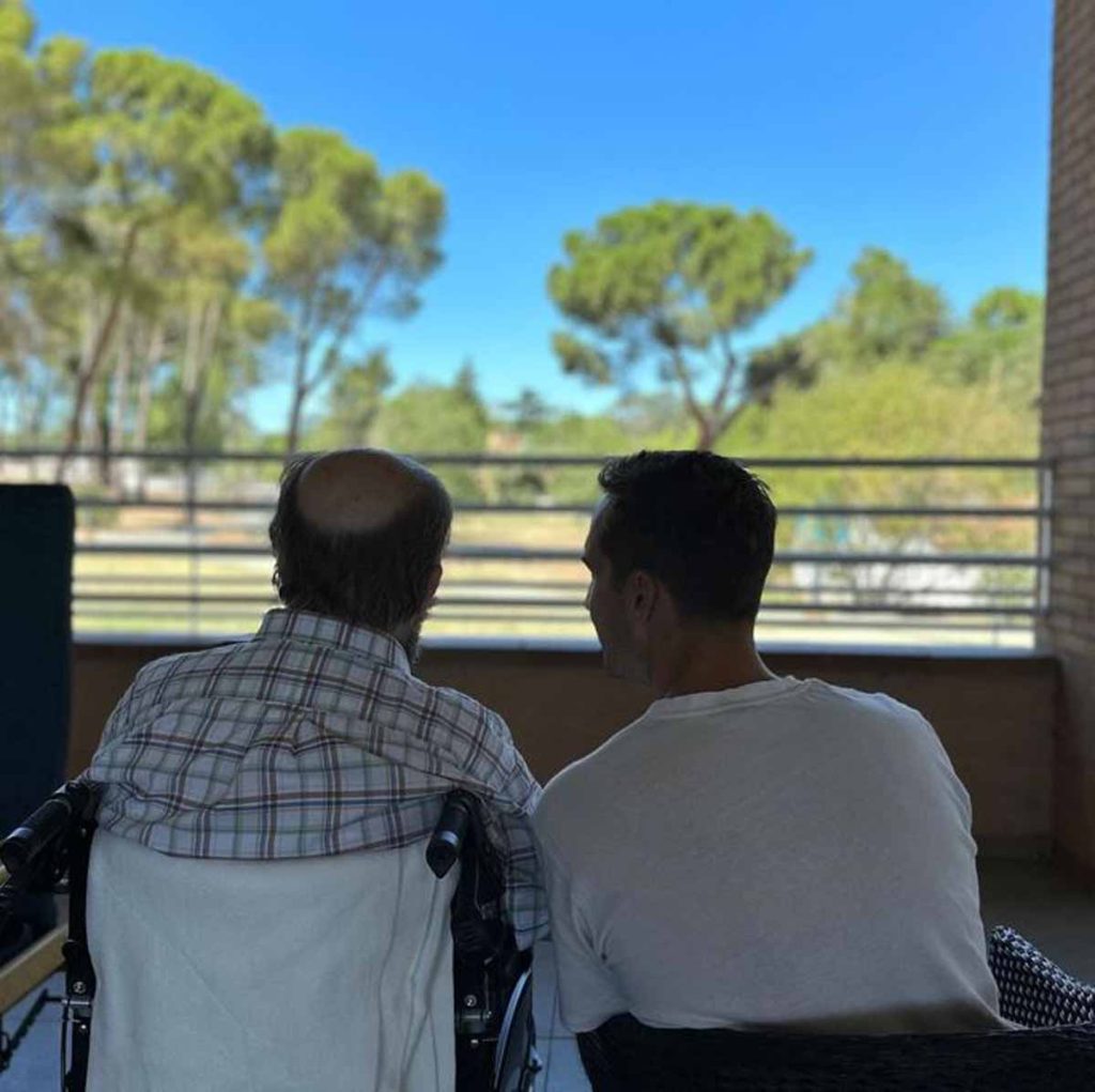Lorenzo, hijo de Concha García Campoy, escribe una emotiva carta de despedida a su padre tras su muerte