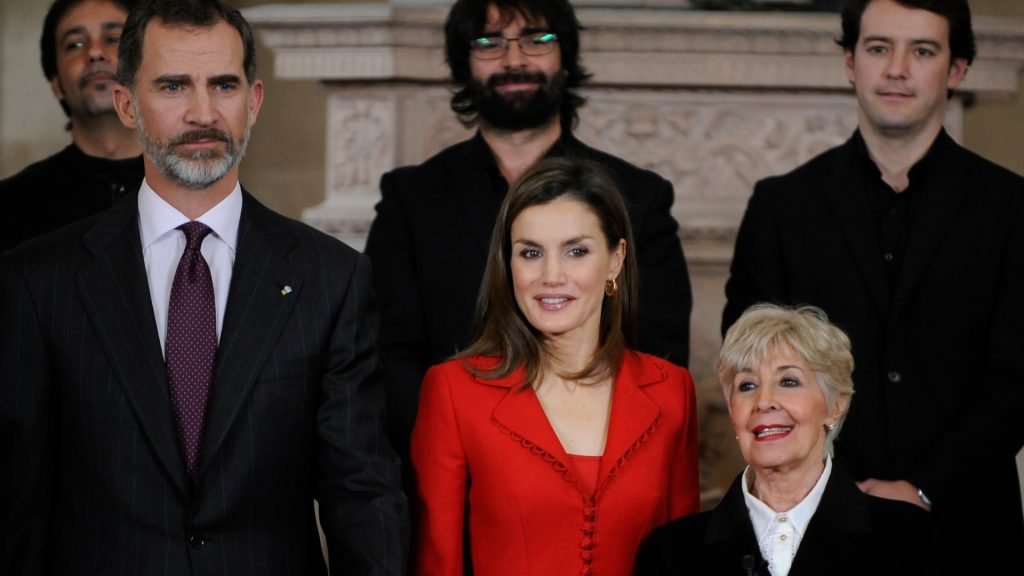 El adiós de los Reyes Felipe y Letizia a Concha Velasco: "Recorrió con su sonrisa la historia reciente de España"
