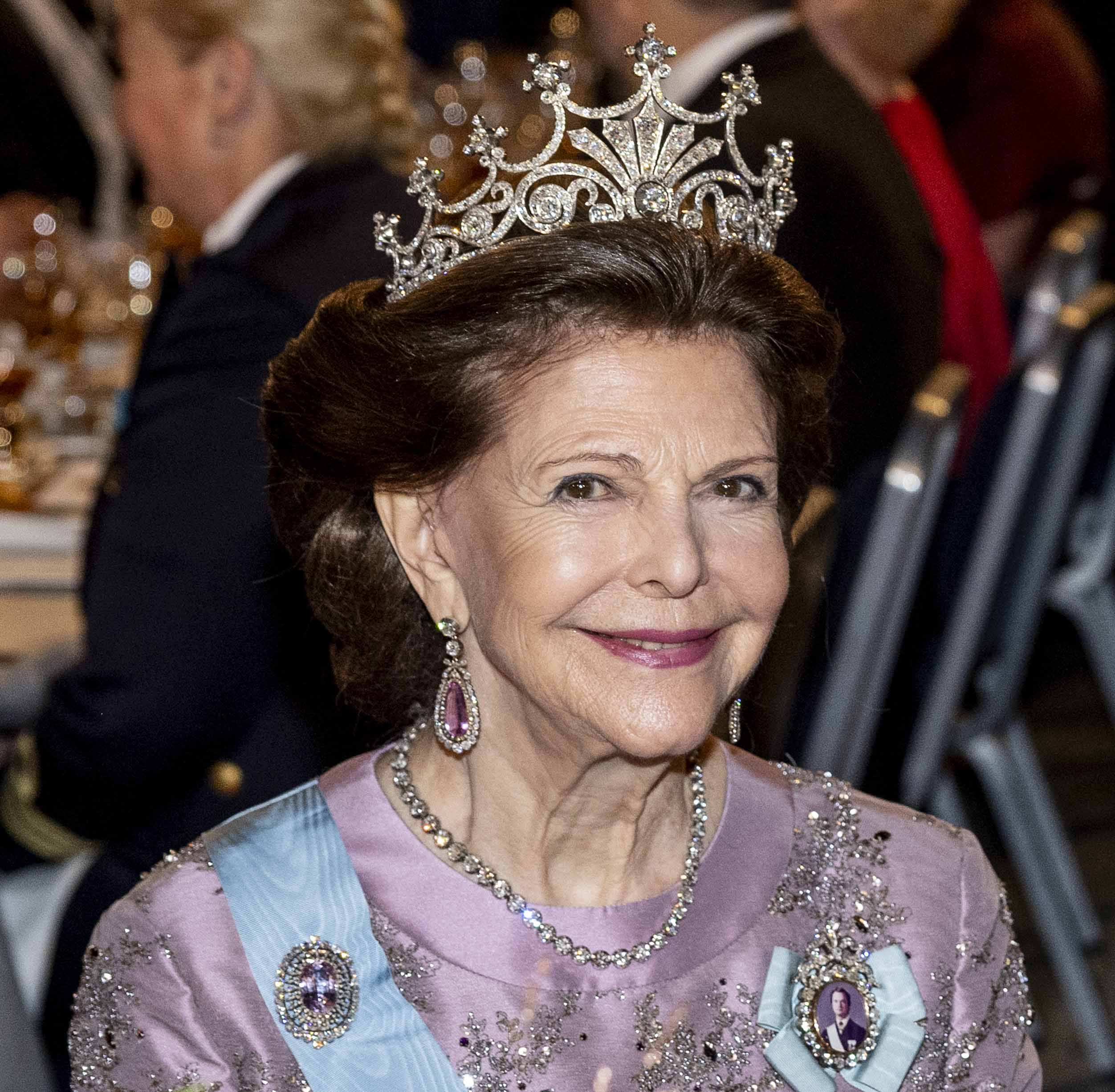 la reina silvida de suecia en los premios nobel 2023