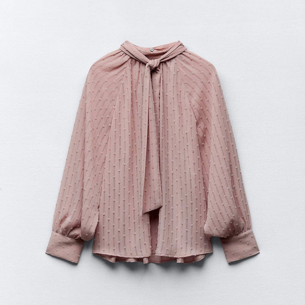 Blusa plumeti lazada de Zara 