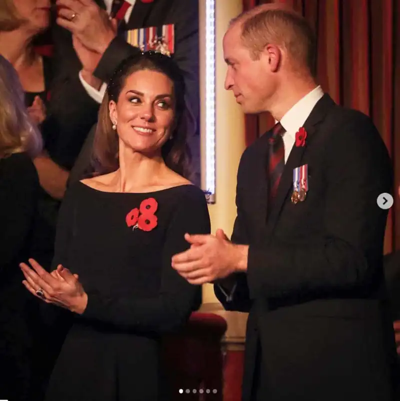 Kate Middleton y el Príncipe Guillermo en un acto oficial