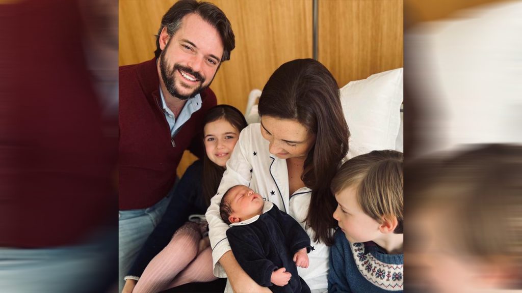 Félix y Claire de Luxemburgo abren su álbum de fotos más tierno para presentar a su bebé