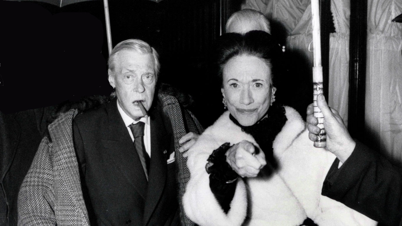 Duque de Windsor y su esposa la Duquesa de Windsor (Wallis Simpson) en 1973