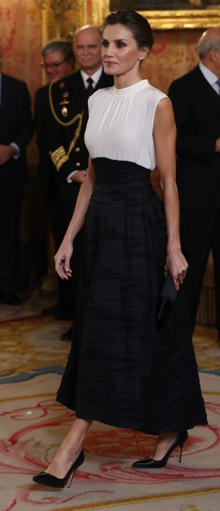 La Reina Letizia, con falda de H&M Conscious