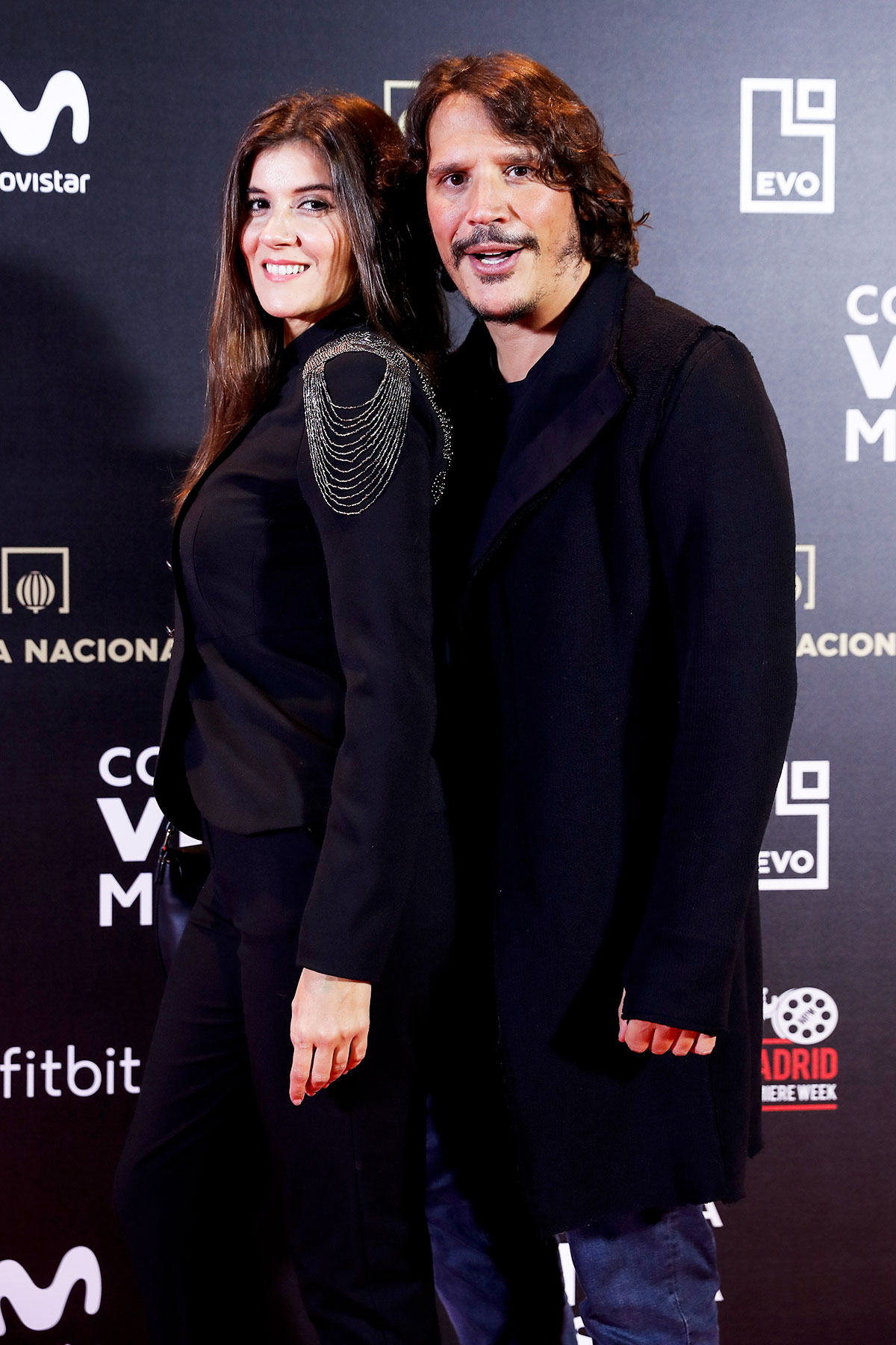 Sergio Peris-Mencheta y Marta Solaz en un posado