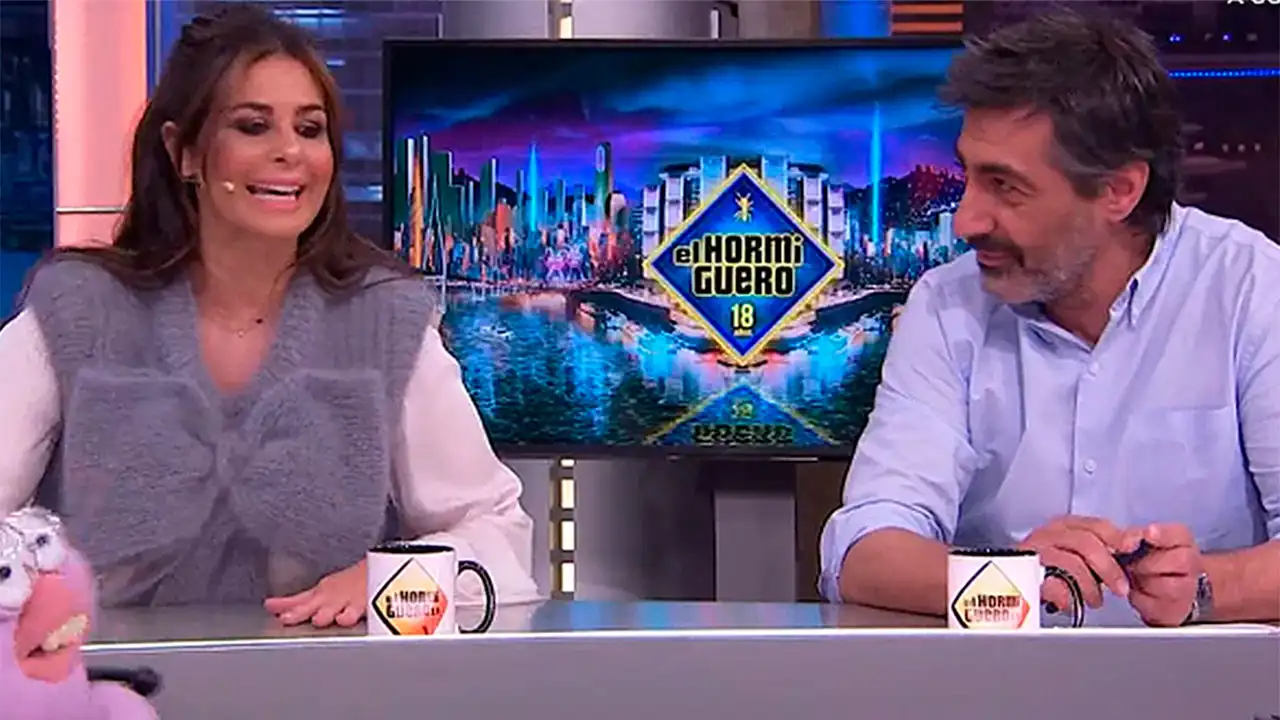 Juan Del Val y Nuria Roca en el plató de 'El Hormiguero'